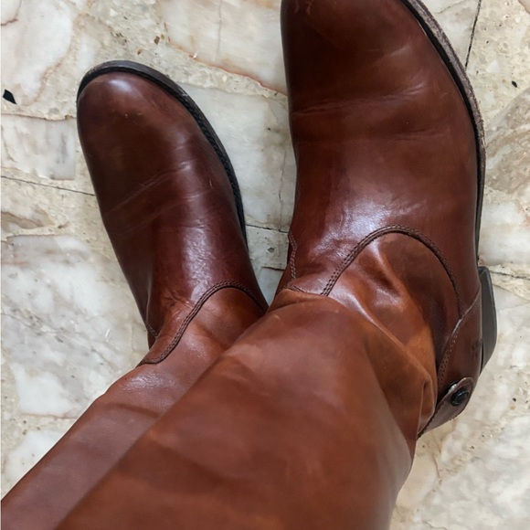 Frye Melissa Back Zip - Picture 7 of 13